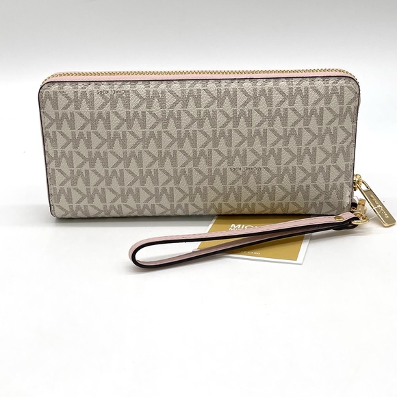 Michael Kors Large Continental Wallet Wristlet - Picture 4 of 7